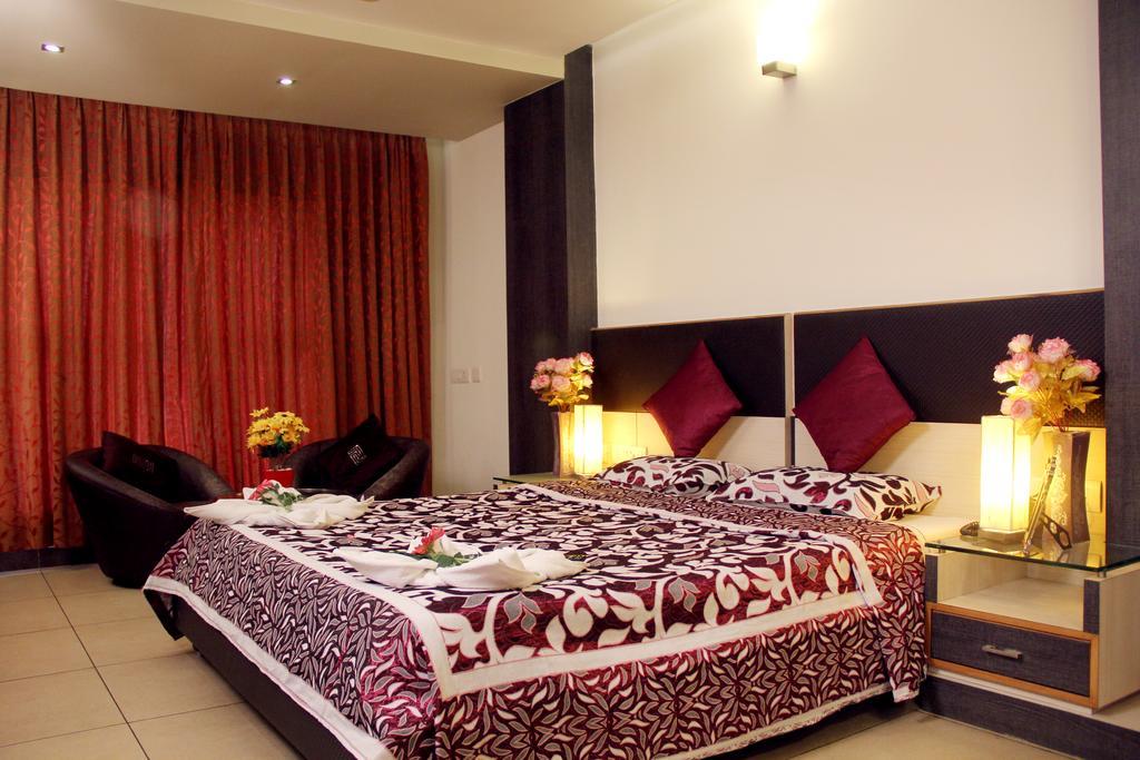 Hotel Sun Park Puducherry Kamer foto