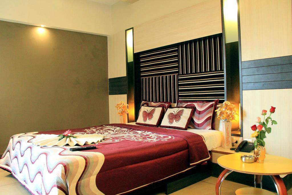 Hotel Sun Park Puducherry Kamer foto