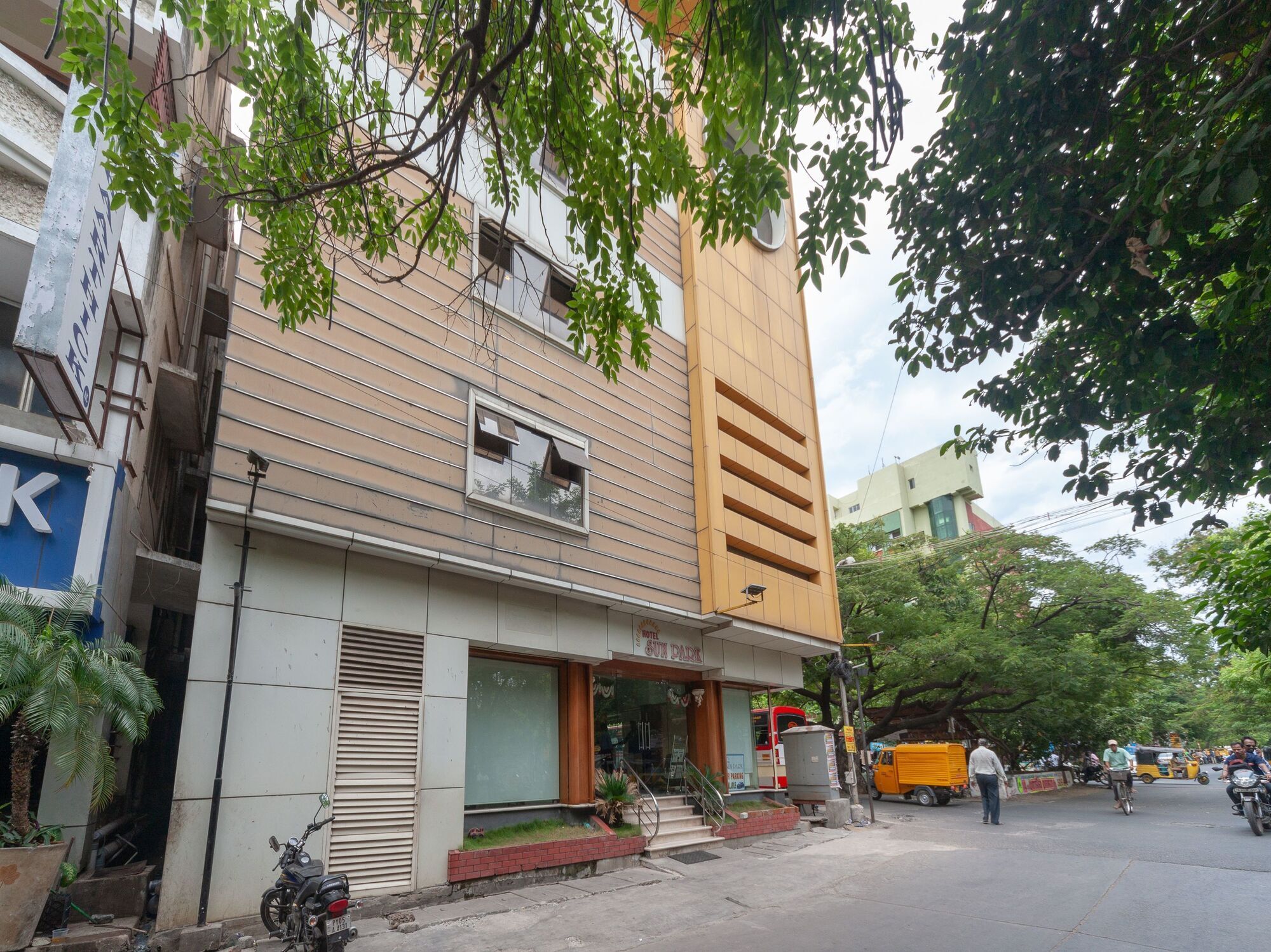 Hotel Sun Park Puducherry Buitenkant foto