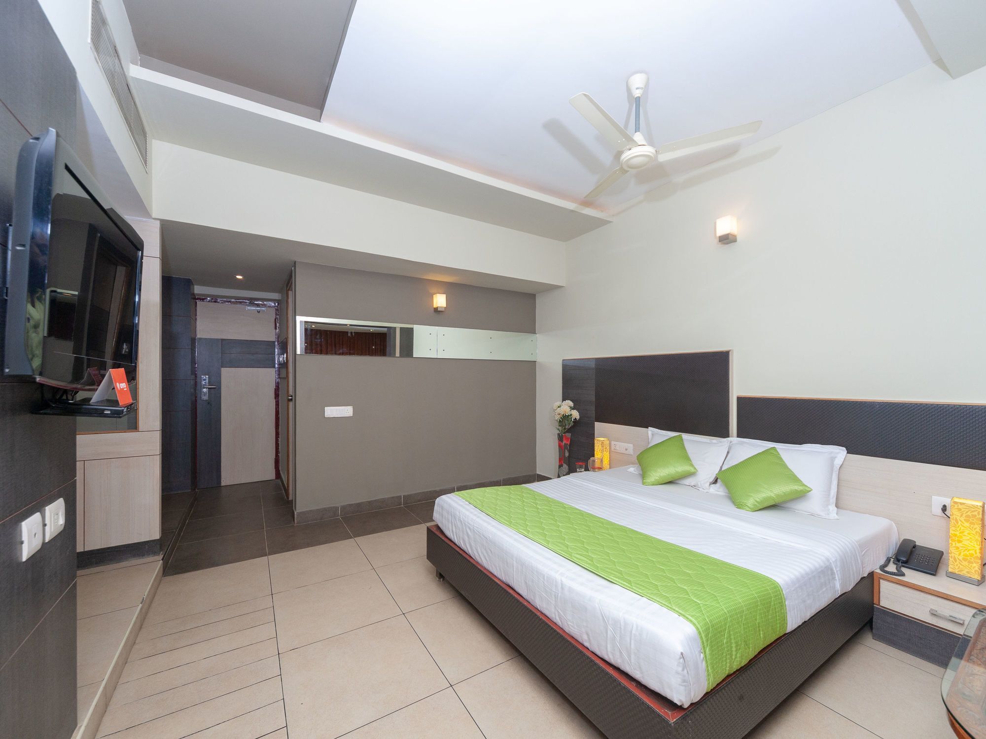 Hotel Sun Park Puducherry Buitenkant foto