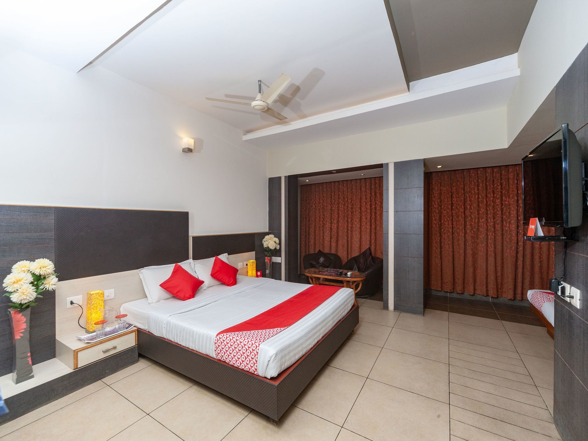Hotel Sun Park Puducherry Buitenkant foto
